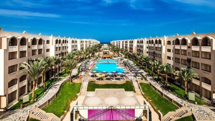 Nubia Aqua Beach Aparthotel Hurghada Exterior photo